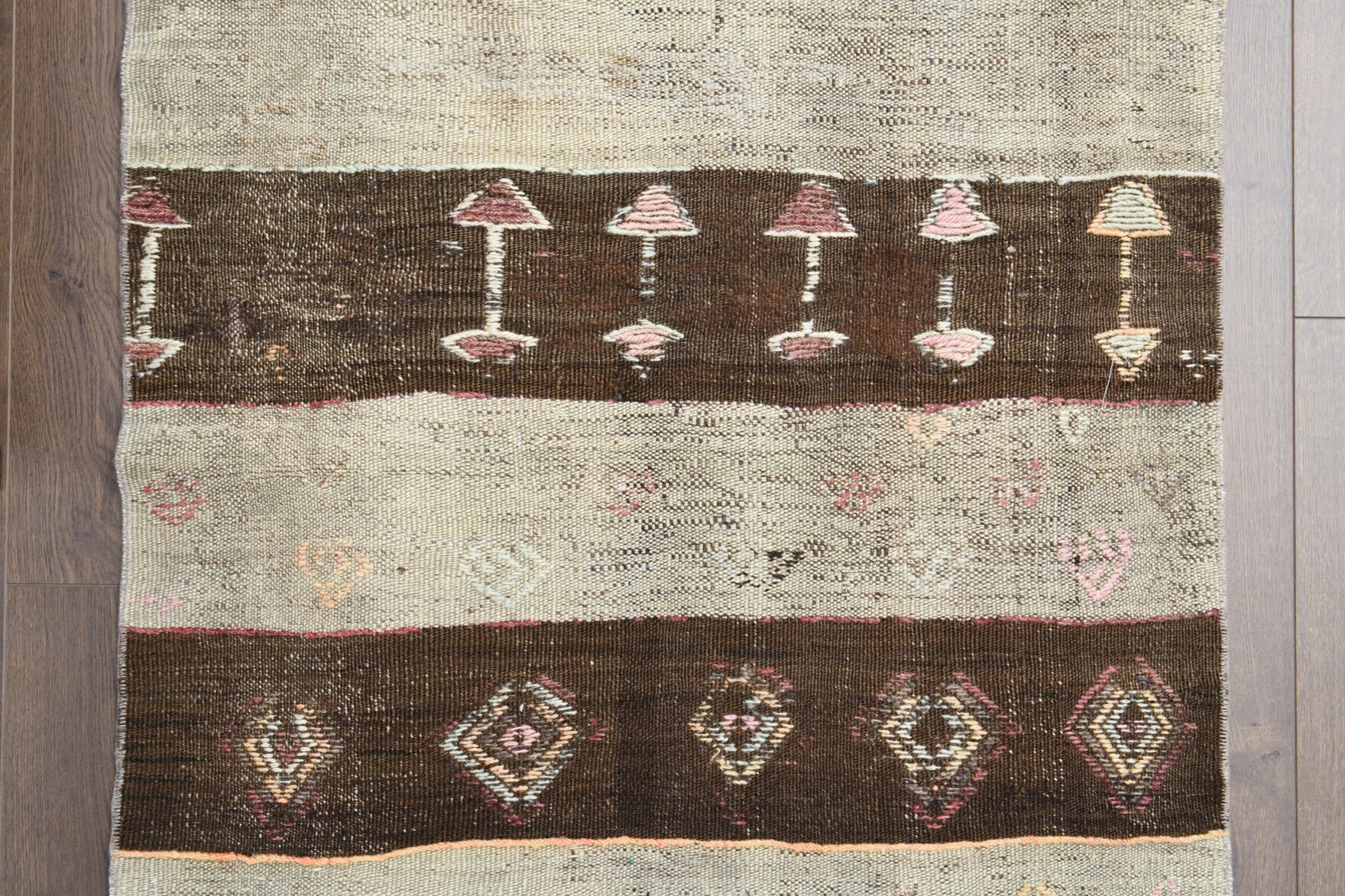 Authentic Anatolian vintage kilim rug (1960s) with striped design – one-of-a-kind at Fame Rugs