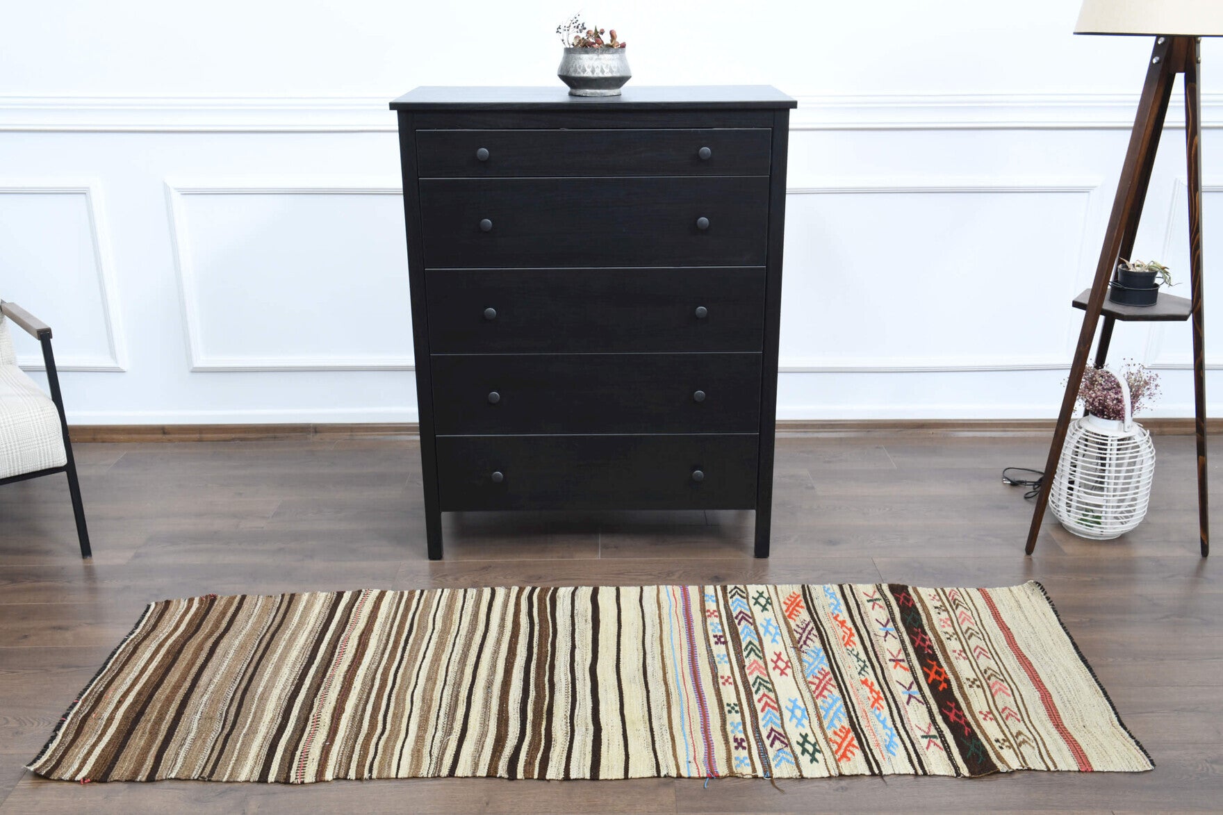 Ihlamurbahar kilim: 1960s handwoven flatweave Anatolian kilim with striped motifs