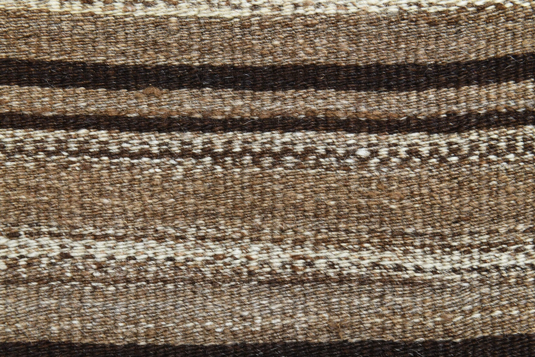 Handwoven flatweave wool kilim from Anatolia, Turkey – Turkish Kilim Rug 2'4" x 6'11"