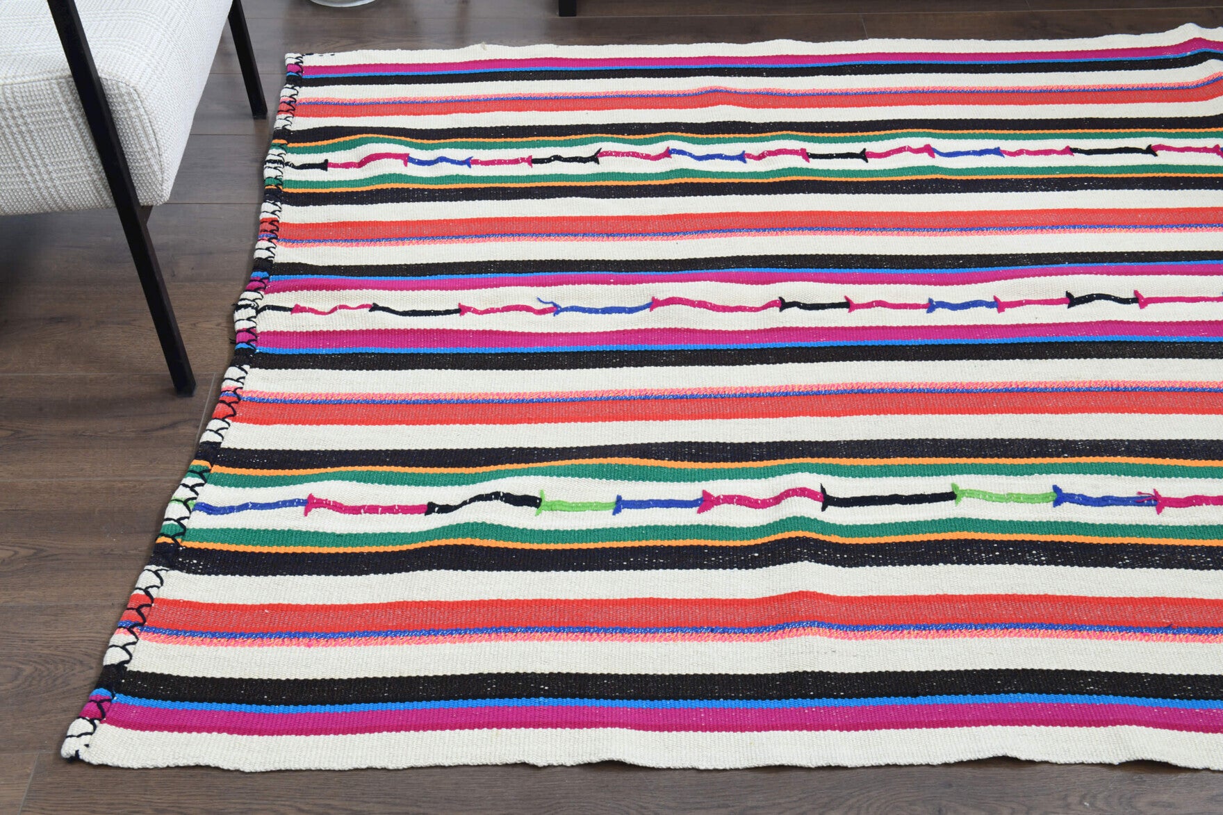 One-of-a-kind 1960s Anatolian vintage kilim rug in wool, 4'11" x 9'10"