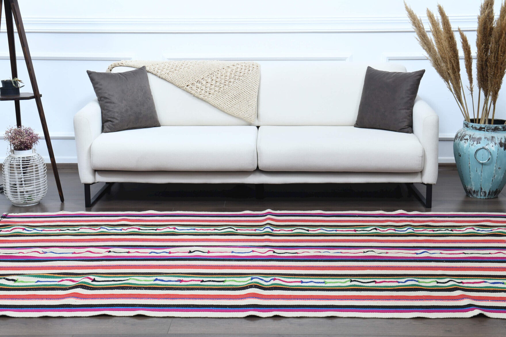 Handwoven flatweave wool kilim from Anatolia, Turkey – Turkish Kilim Rug 4'11" x 9'10"