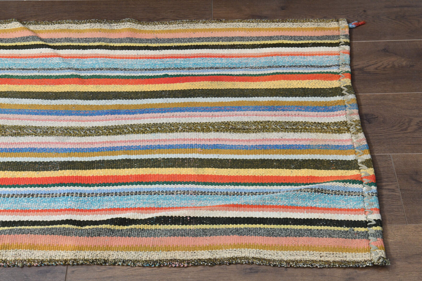 Handwoven flatweave wool kilim from Anatolia, Turkey – Turkish Striped Kilim Rug 2'7" x 8'