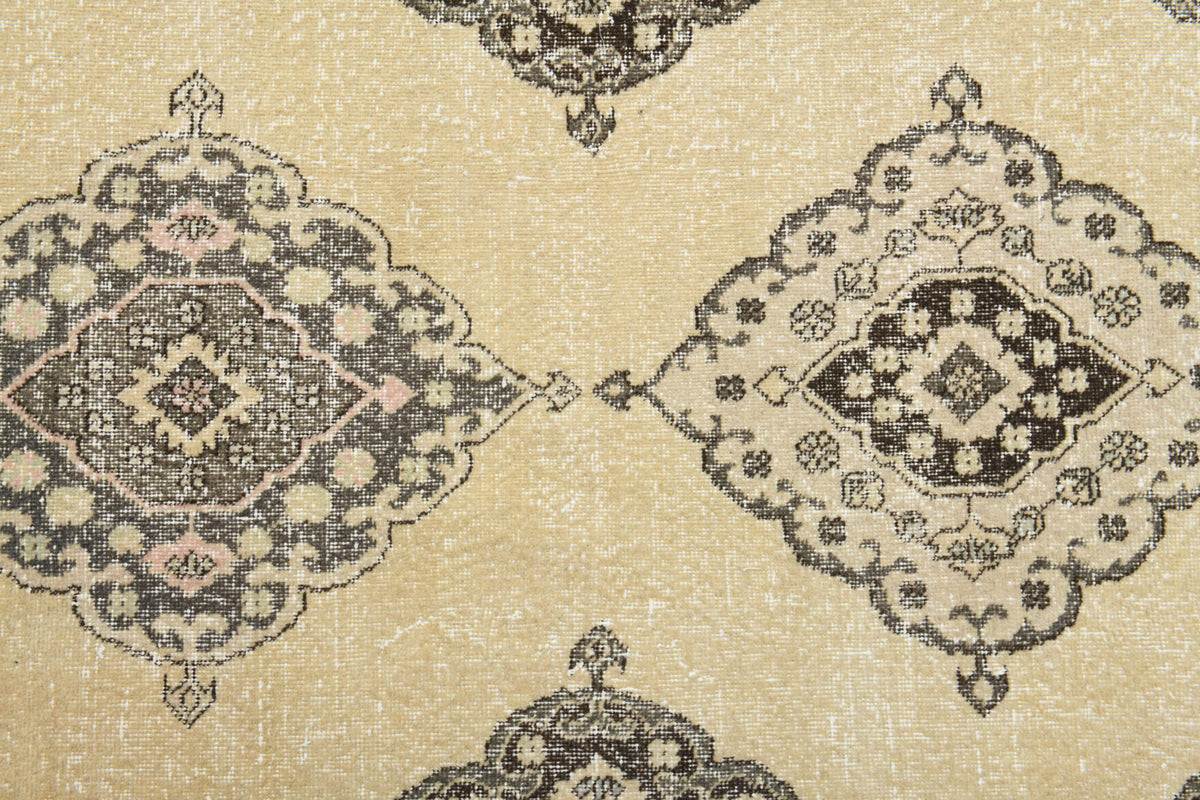 136x388 cm vintage Anatolian runner rug – Glykokrateia, low pile, wool