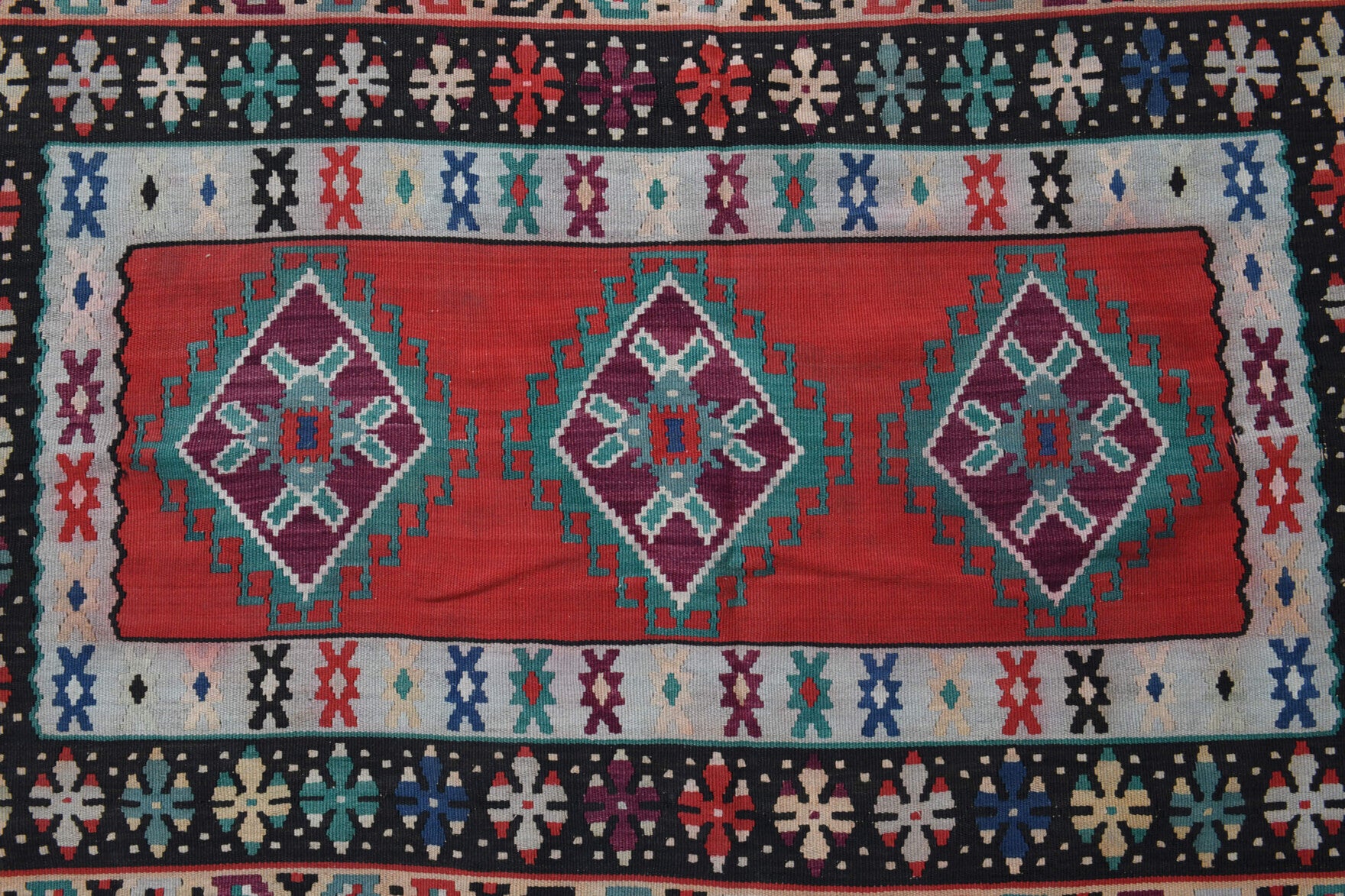 Aglaophone – vintage oriental kilim for living room or bedroom, 6'9" x 10'2" (207x311 cm)