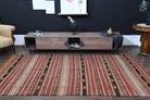 Handwoven flatweave wool kilim from Anatolia, Turkey – Traditional Handmade Vintage Rug 5'7" x 9'11"