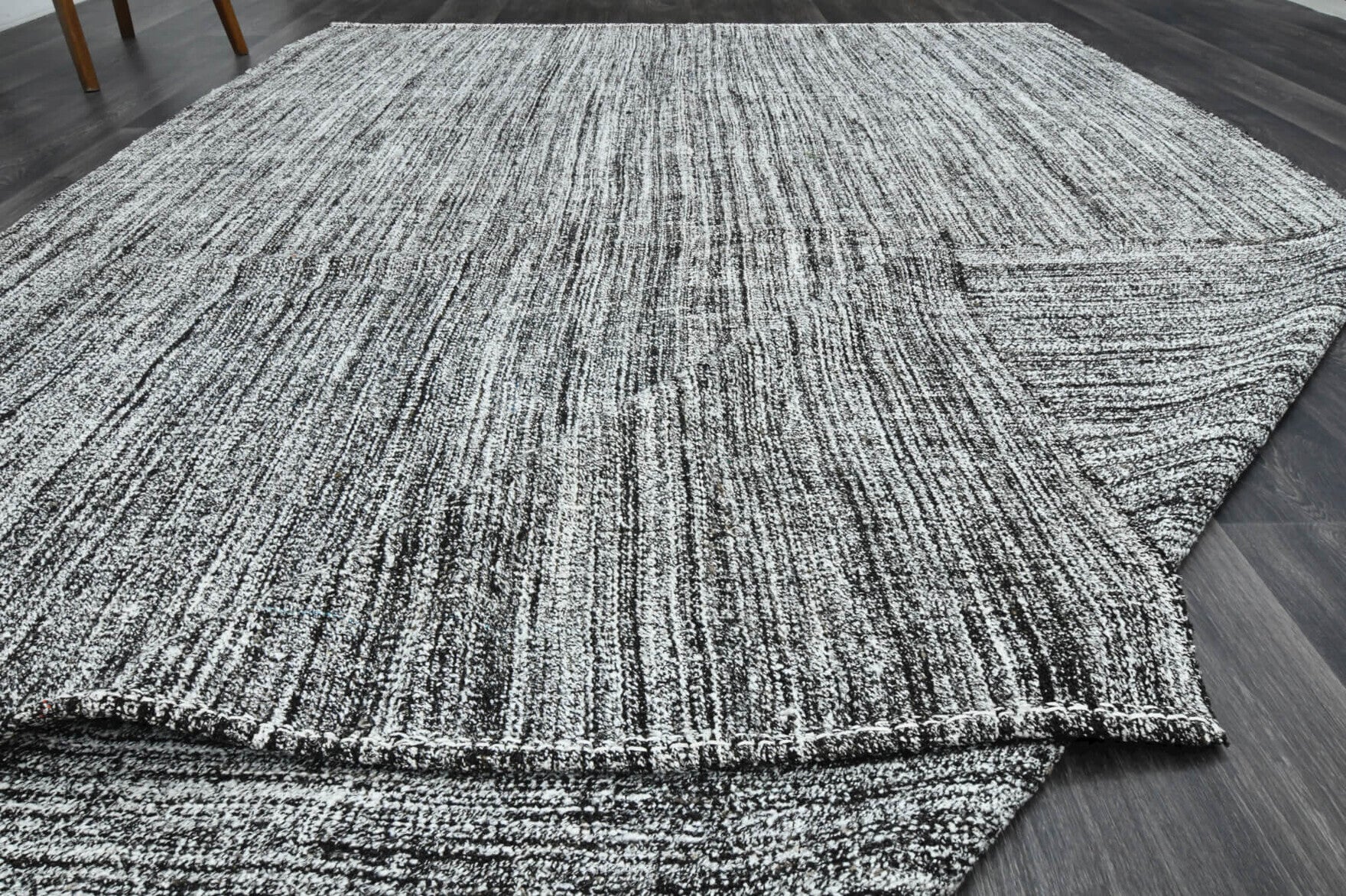 217x325 cm vintage Anatolian kilim rug – Melissocharis, flatweave, wool