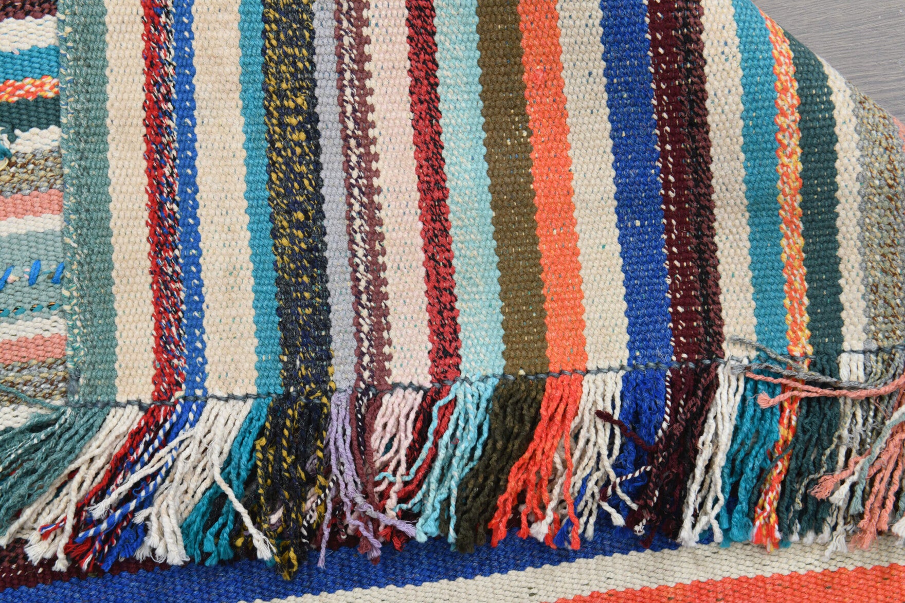 One-of-a-kind 1960s Anatolian vintage kilim rug in wool, 4'9" x 8'7"
