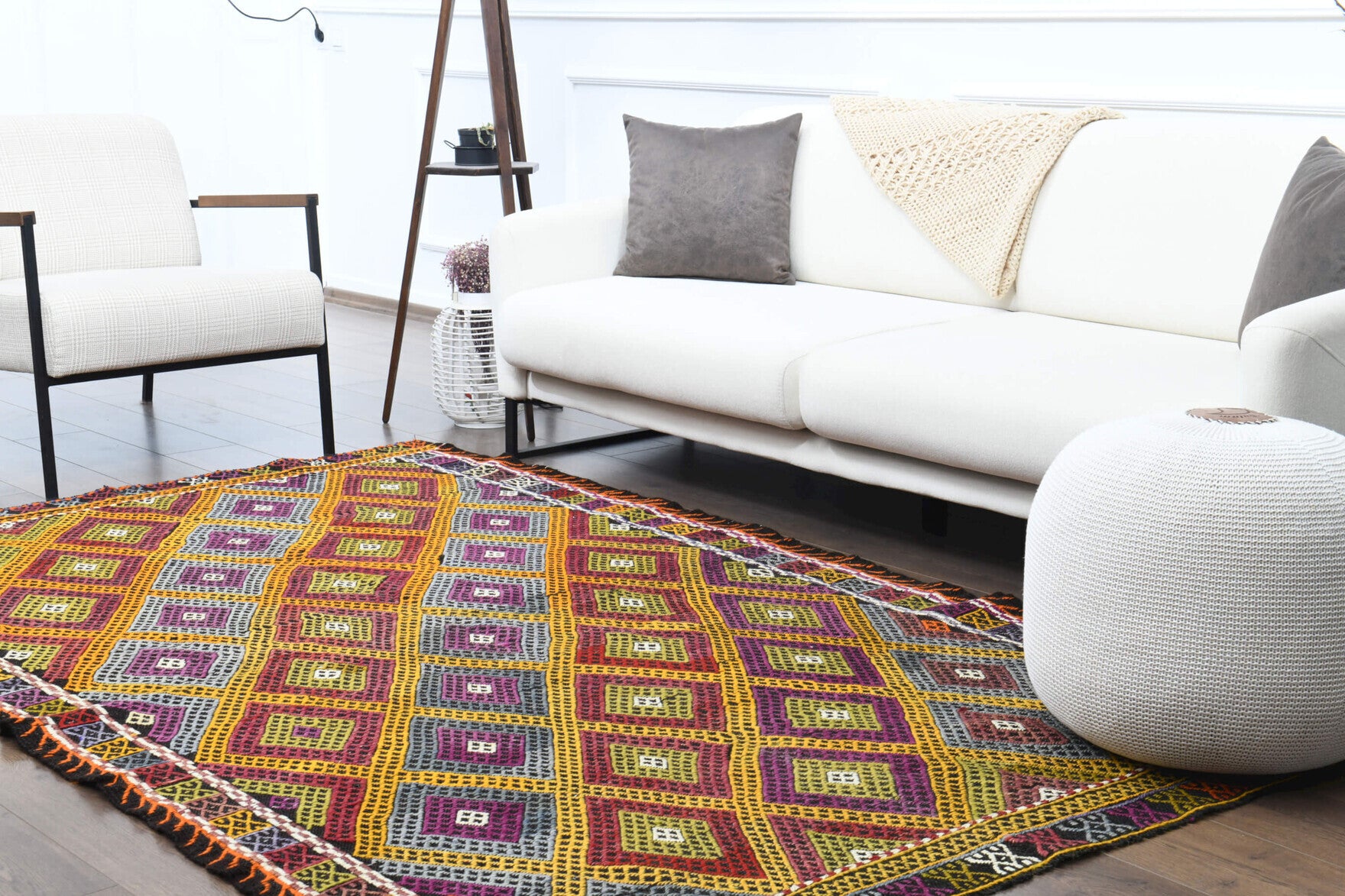 Authentic Anatolian vintage kilim rug (1960s) with ikat design – one-of-a-kind at Fame Rugs
