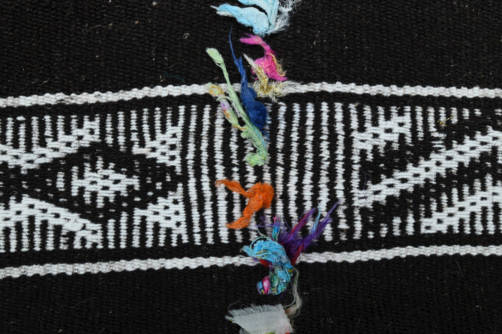 Authentic Anatolian vintage kilim rug (1960s) with striped design – one-of-a-kind at Fame Rugs