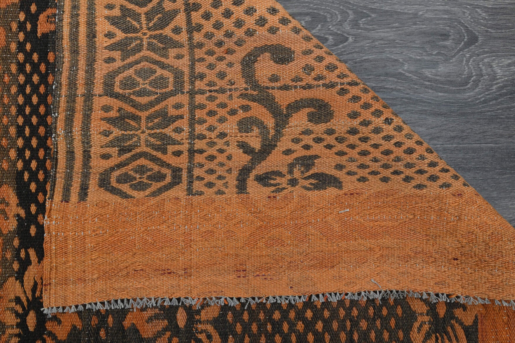 Authentic Anatolian vintage kilim rug (1960s) with ikat design – one-of-a-kind at Fame Rugs
