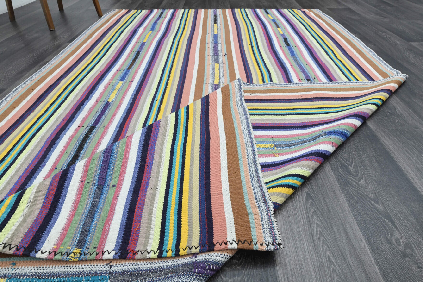 Authentic Anatolian vintage kilim rug (1960s) with striped design – one-of-a-kind at Fame Rugs