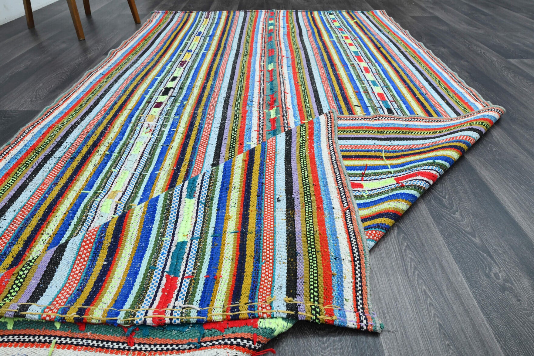 Authentic Anatolian vintage kilim rug (1960s) with striped design – one-of-a-kind at Fame Rugs
