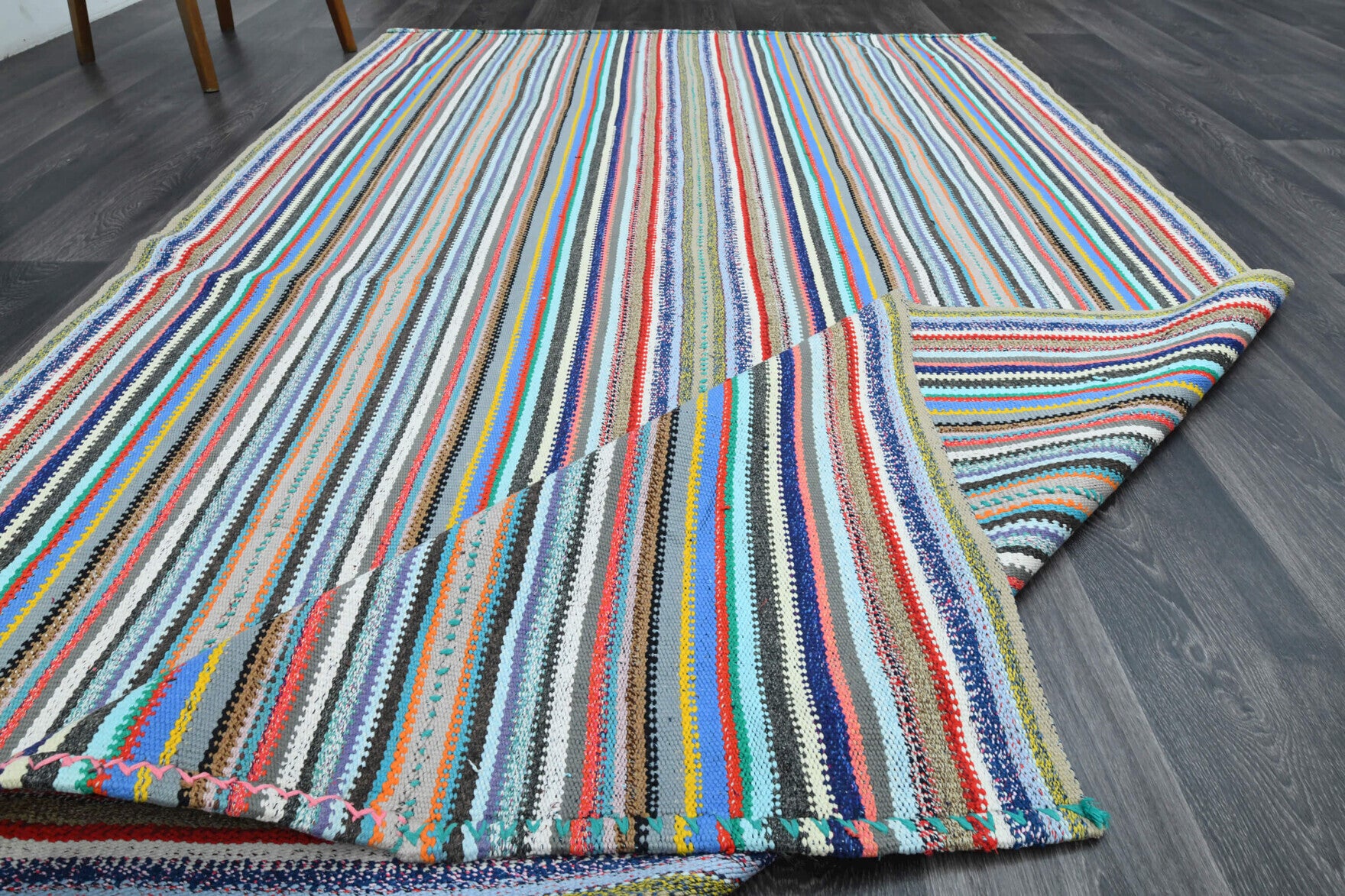 Authentic Anatolian vintage kilim rug (1960s) with oriental design – one-of-a-kind at Fame Rugs
