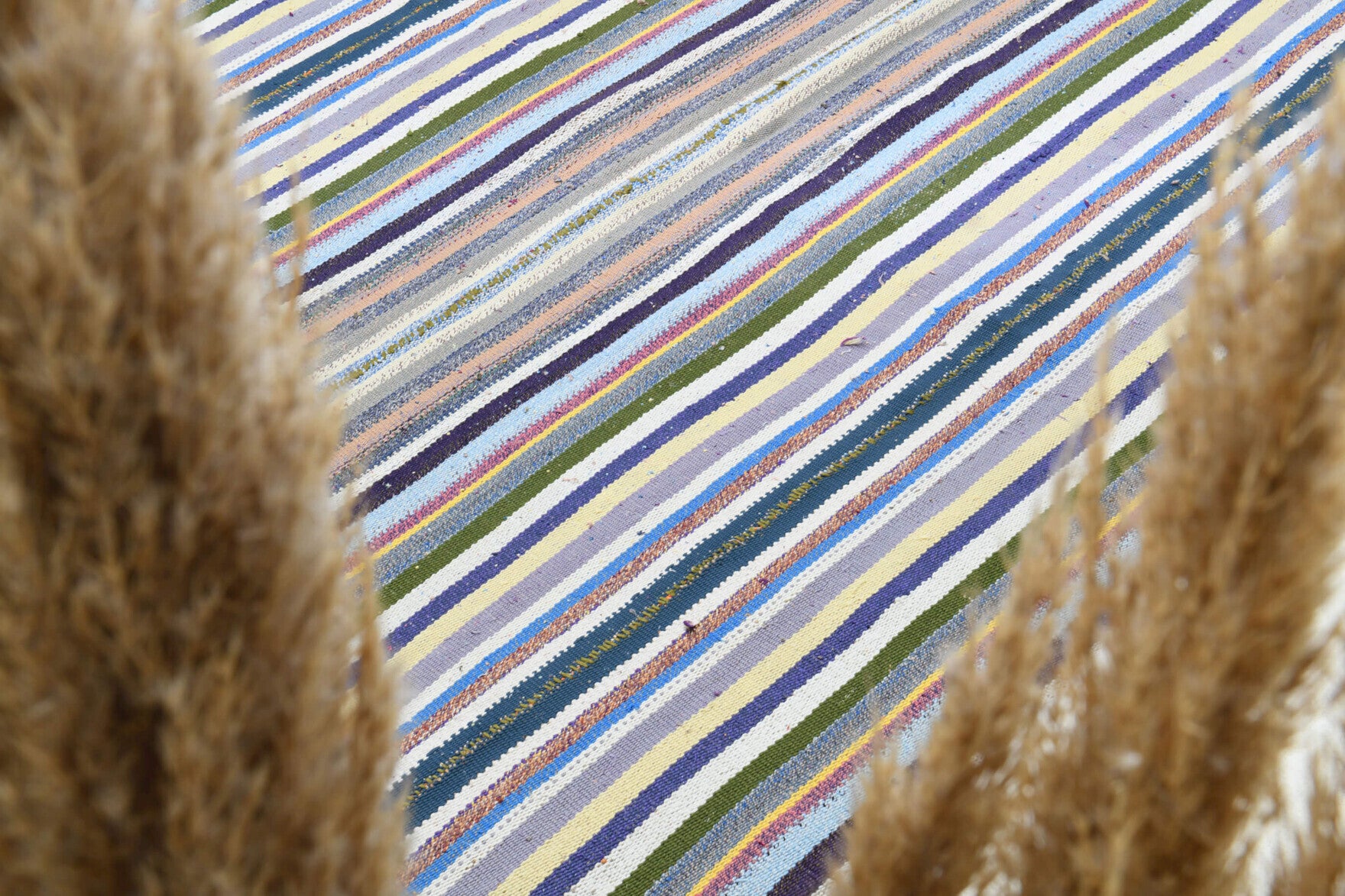 One-of-a-kind 1960s Anatolian vintage kilim rug in wool, 5'9" x 7'10"