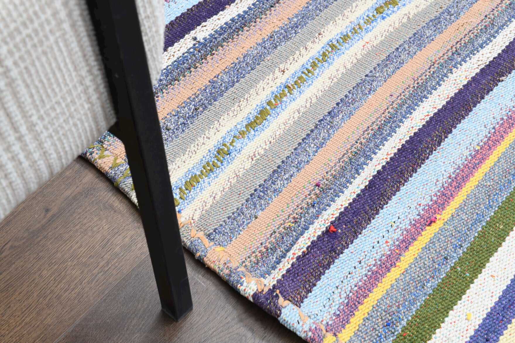 Authentic Anatolian vintage kilim rug (1960s) with striped design – one-of-a-kind at Fame Rugs
