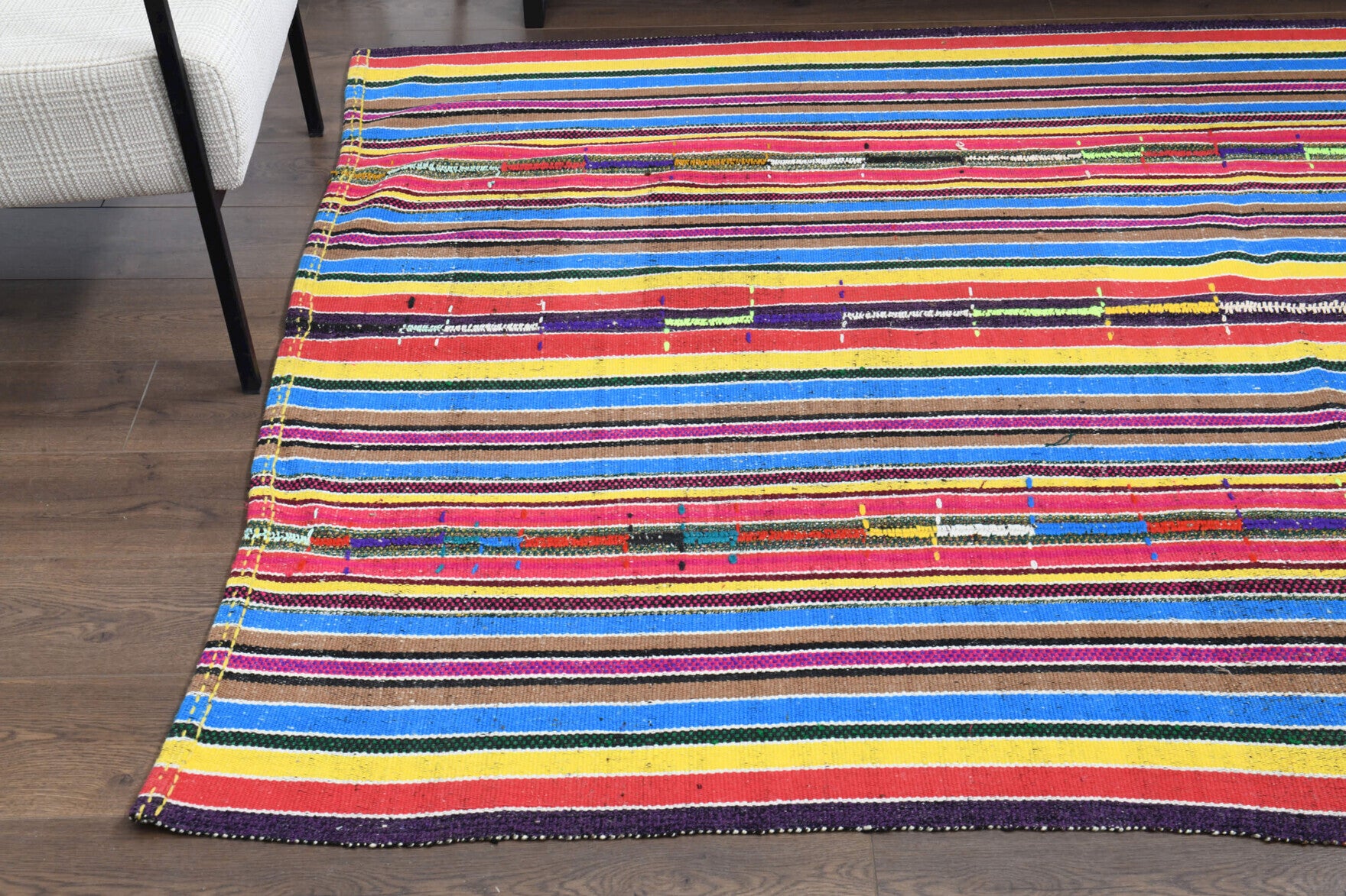One-of-a-kind 1960s Anatolian vintage kilim rug in wool, 5'9" x 7'11"