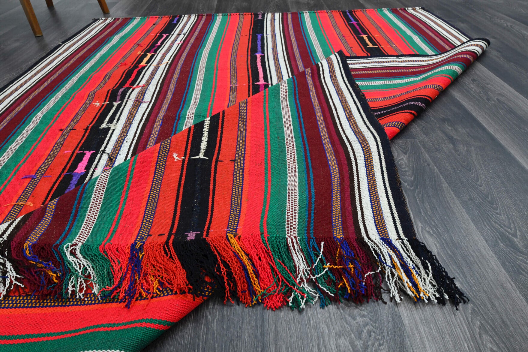 Authentic Anatolian vintage kilim rug (1960s) with striped design – one-of-a-kind at Fame Rugs