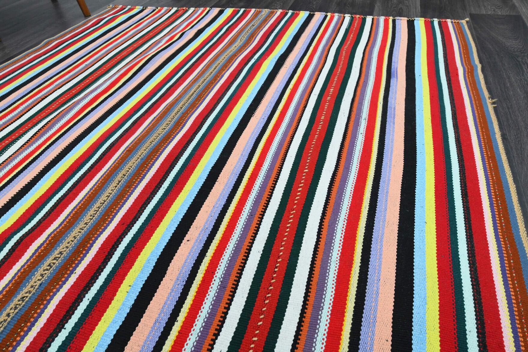 One-of-a-kind 1960s Anatolian vintage kilim rug in wool, 5'9" x 9'5"
