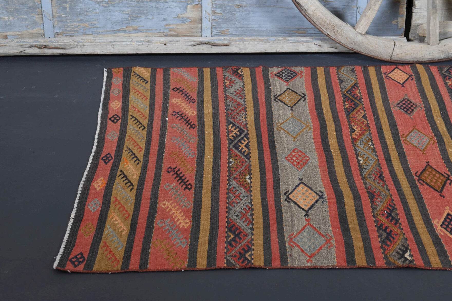 One-of-a-kind 1960s Anatolian vintage kilim rug in wool, 3'10" x 7'5"