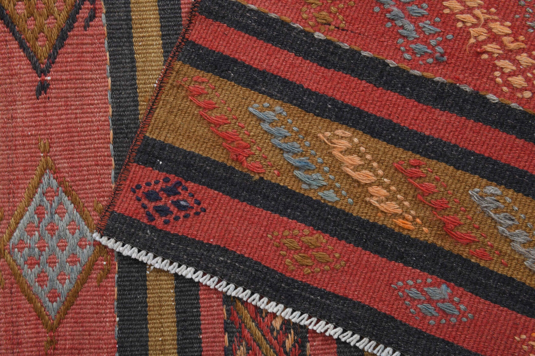 Mehcihan – vintage ikat kilim for living room or bedroom, 3'10" x 7'5" (117x227 cm)
