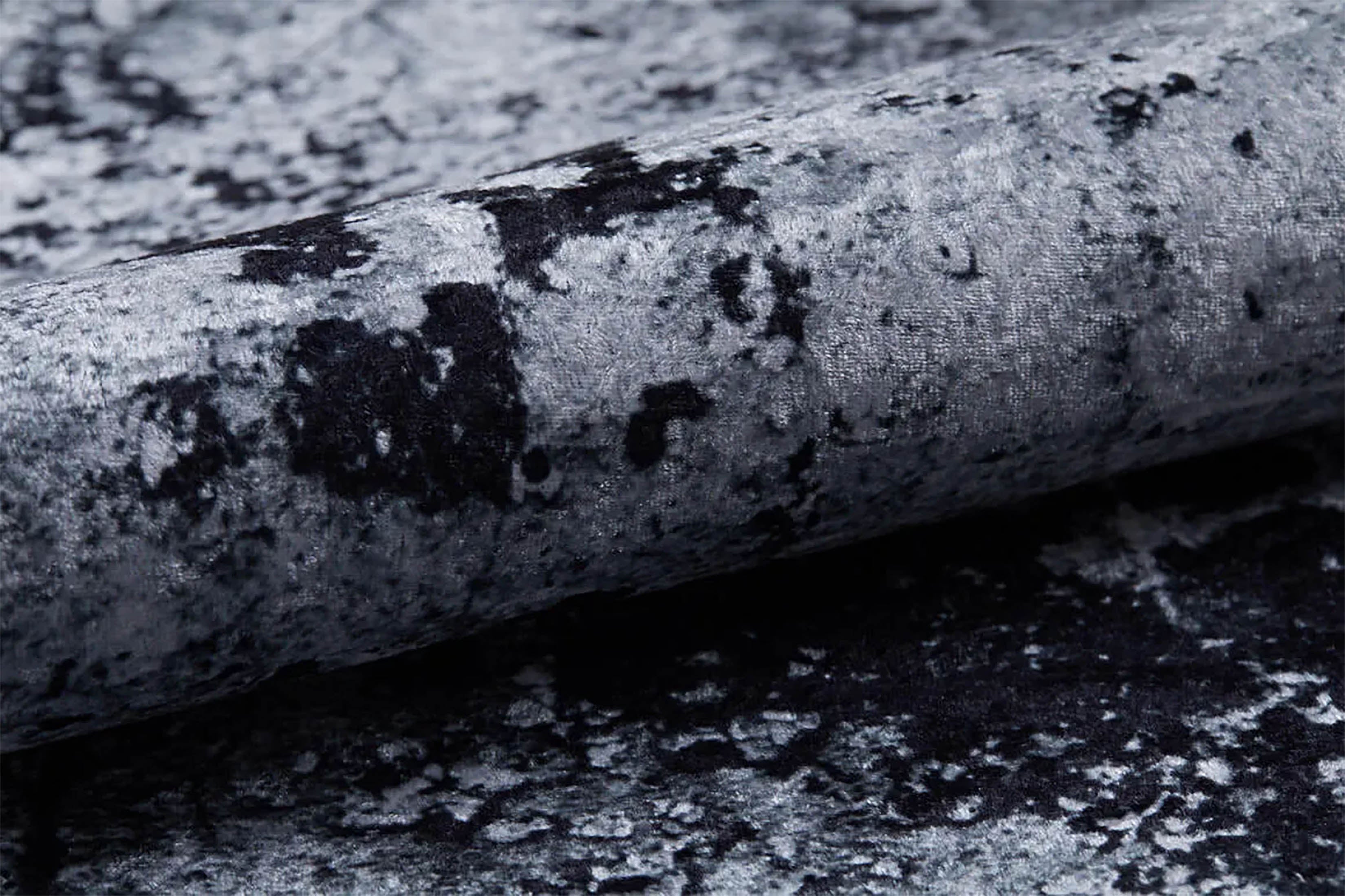 Clover Abstract Modern Black Decorative Rug