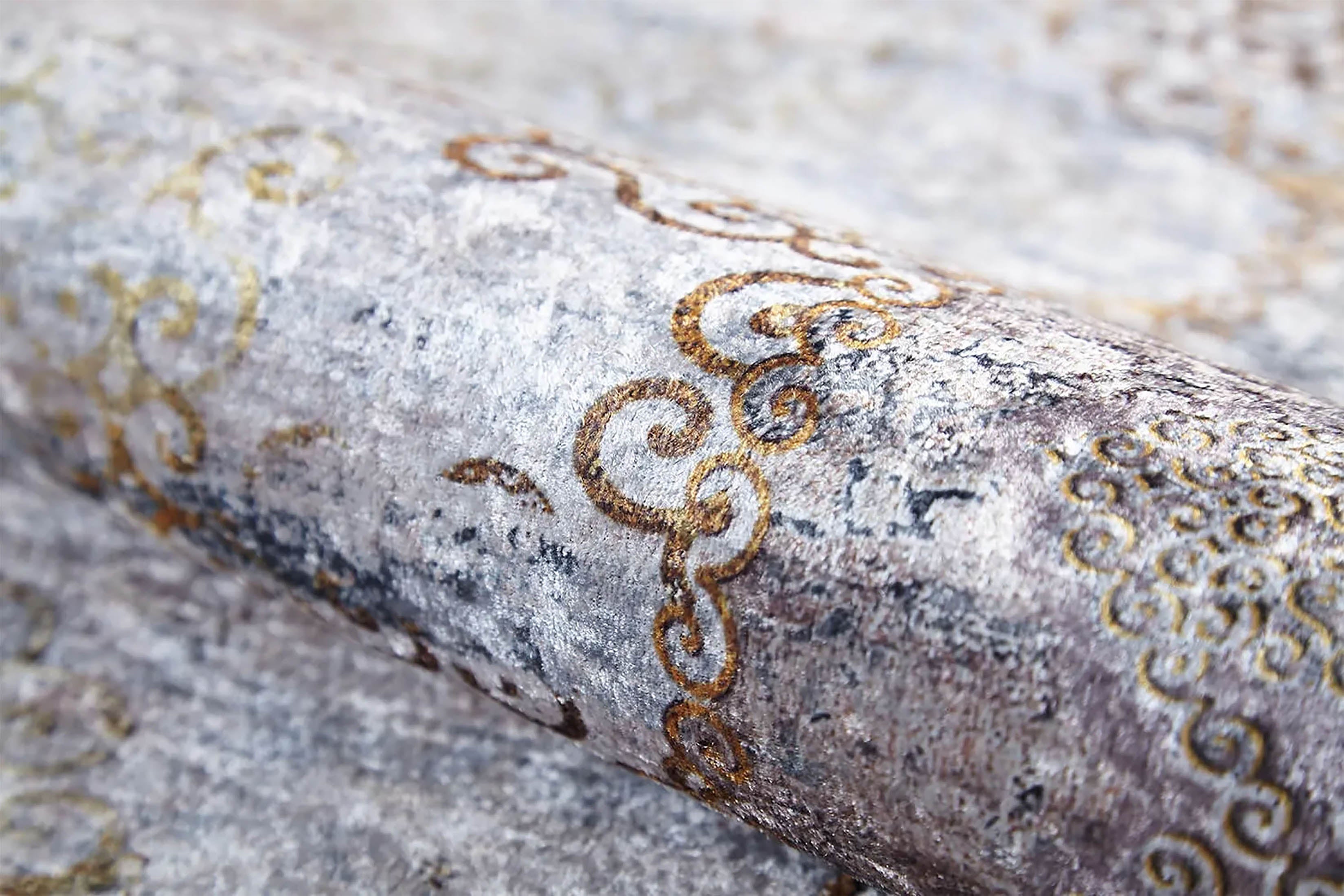 Emilia Turkish Floral Vintage Medallion Geometric Rug