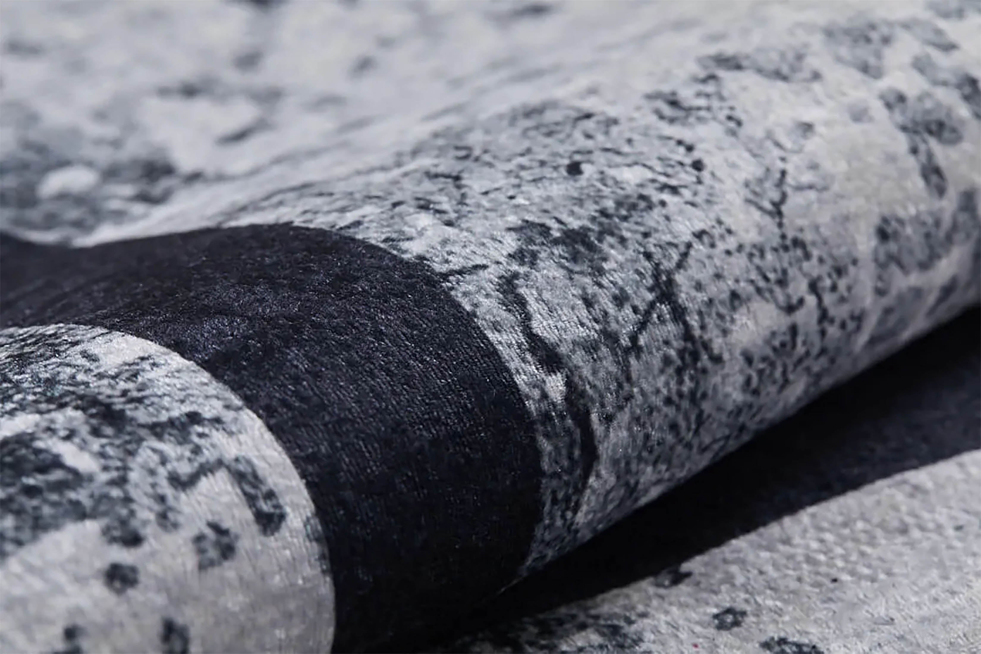 Anastasia Geometric Greek Key Border Rug