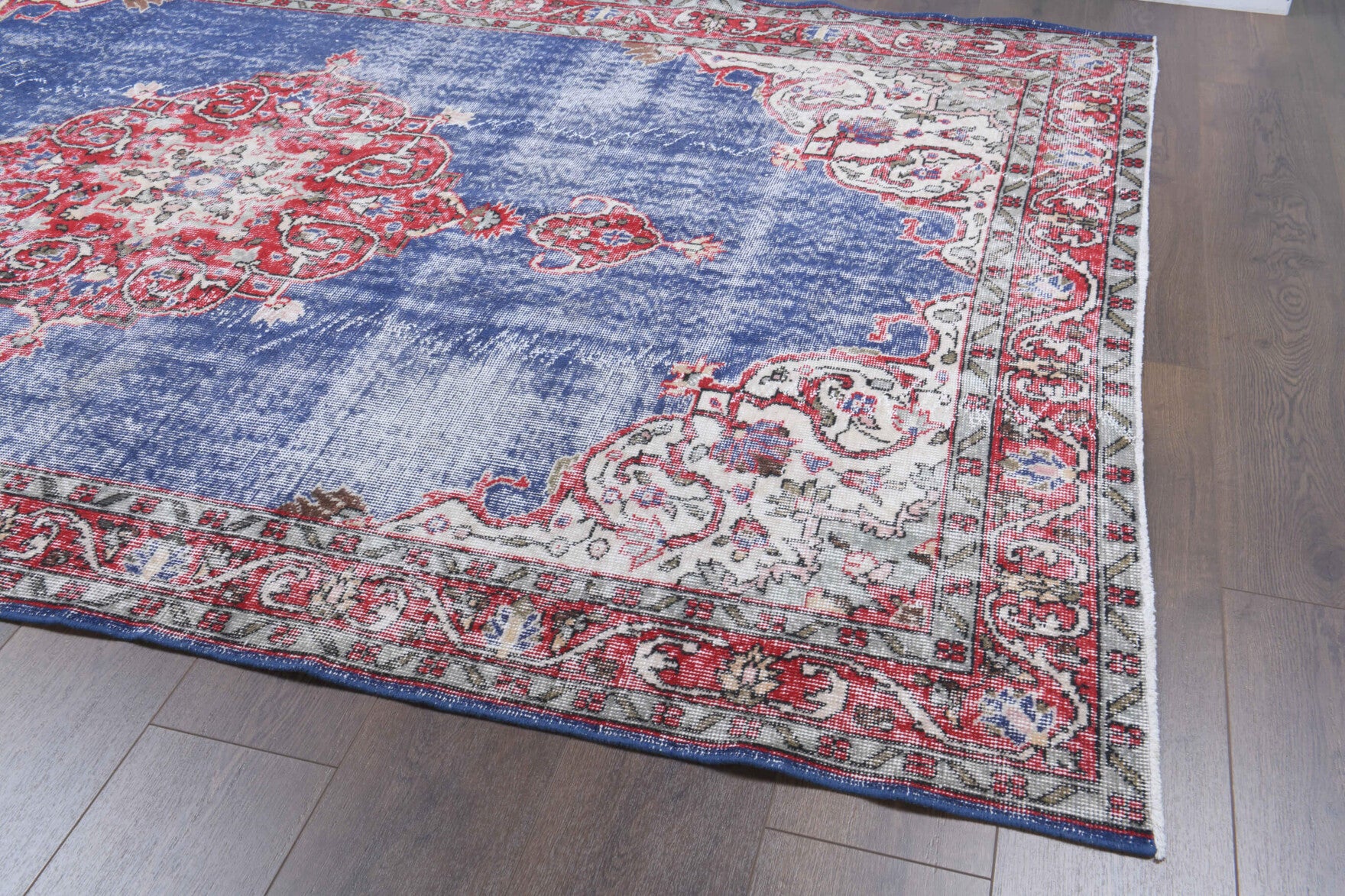 One-of-a-kind 1970s Anatolian vintage area rug in wool, 5'7" x 8'10"