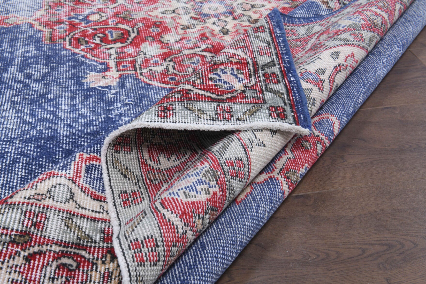 171x268 cm vintage Anatolian area rug – Isikara, low pile, wool