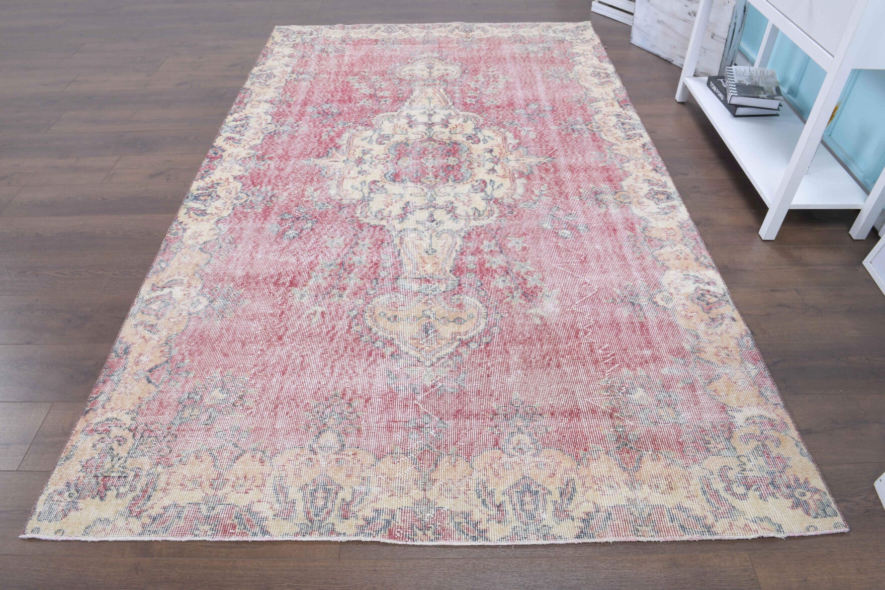 One-of-a-kind 1970s Anatolian vintage area rug in wool, 5'8" x 9'3"