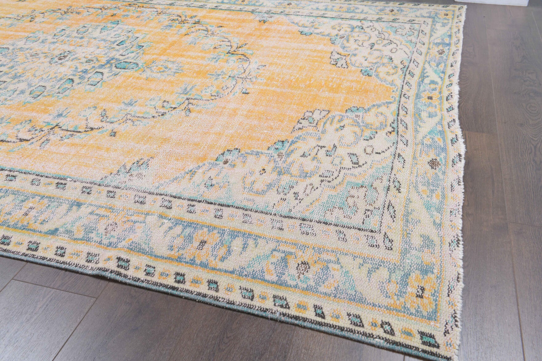 One-of-a-kind 1970s Anatolian vintage area rug in wool, 5'11" x 9'1"