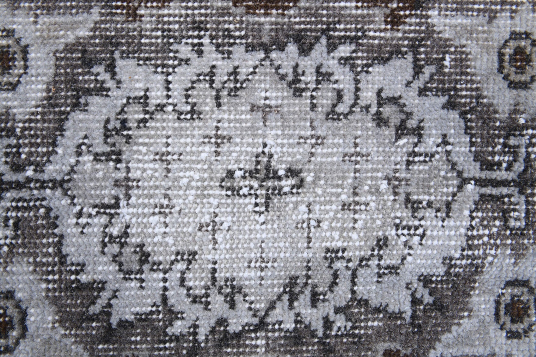 Tuana rug: 1970s handmade Anatolian rug with oriental motifs and cotton backing