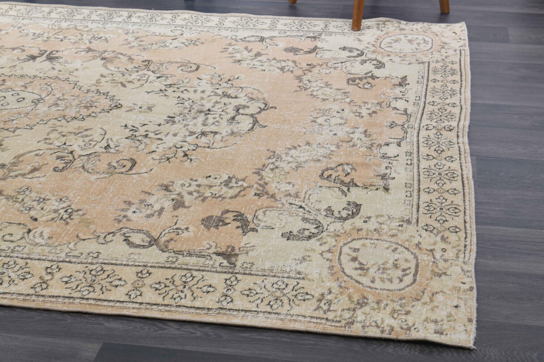 Vintage Oriental Area Anatolian Rug