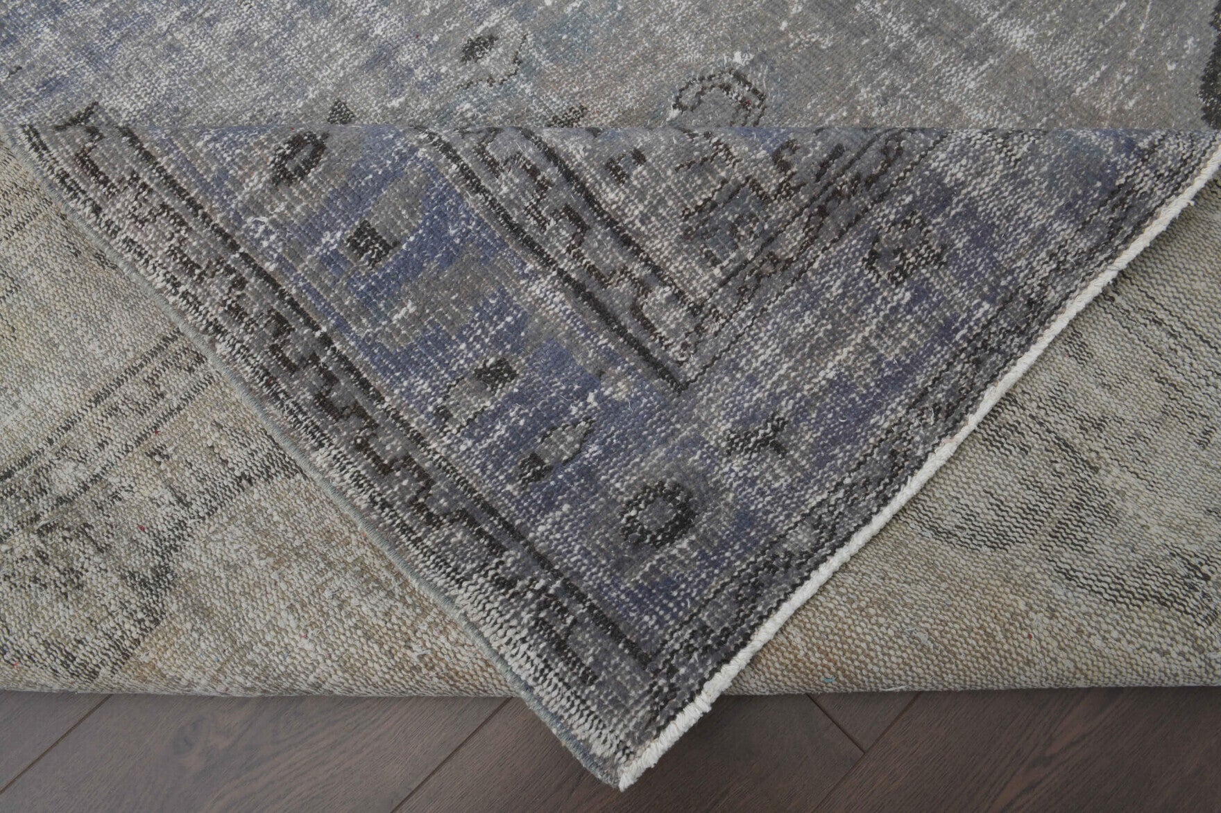 190x283 cm vintage Anatolian area rug – Nevruznur, low pile, wool