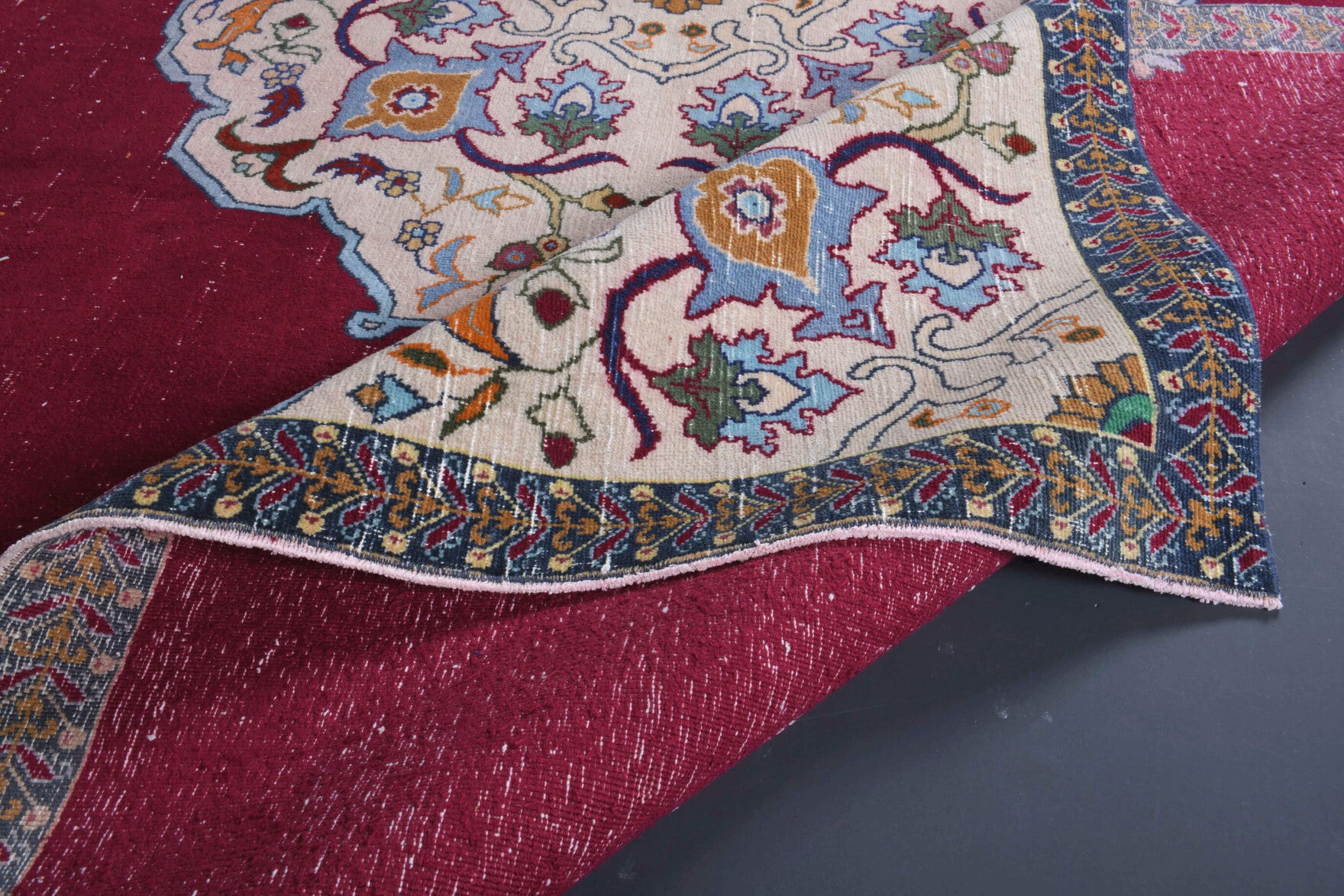 265x373 cm vintage Anatolian area rug – Yelizruh, low pile, wool