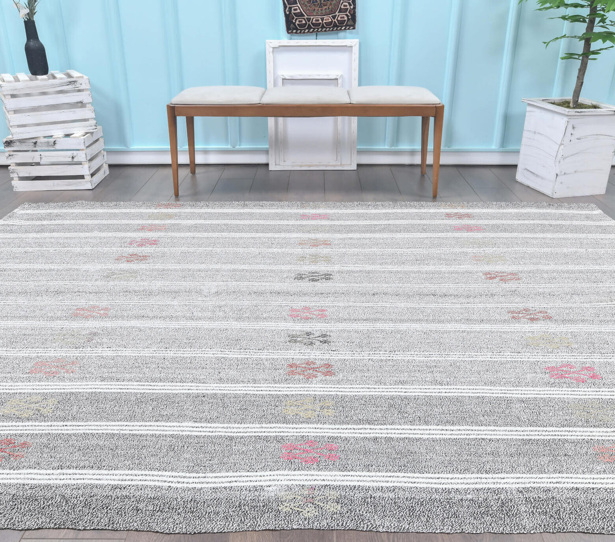 Vintage Gray Kilim Rug