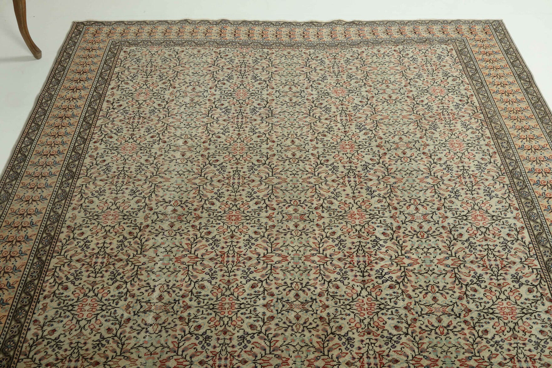 One-of-a-kind 1970s Turkish vintage area rug in wool, 6'6" x 9'7"