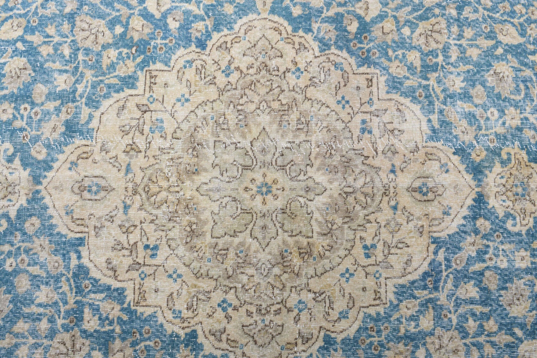 260x363 cm vintage Persian area rug – Nehirsever, low pile, wool