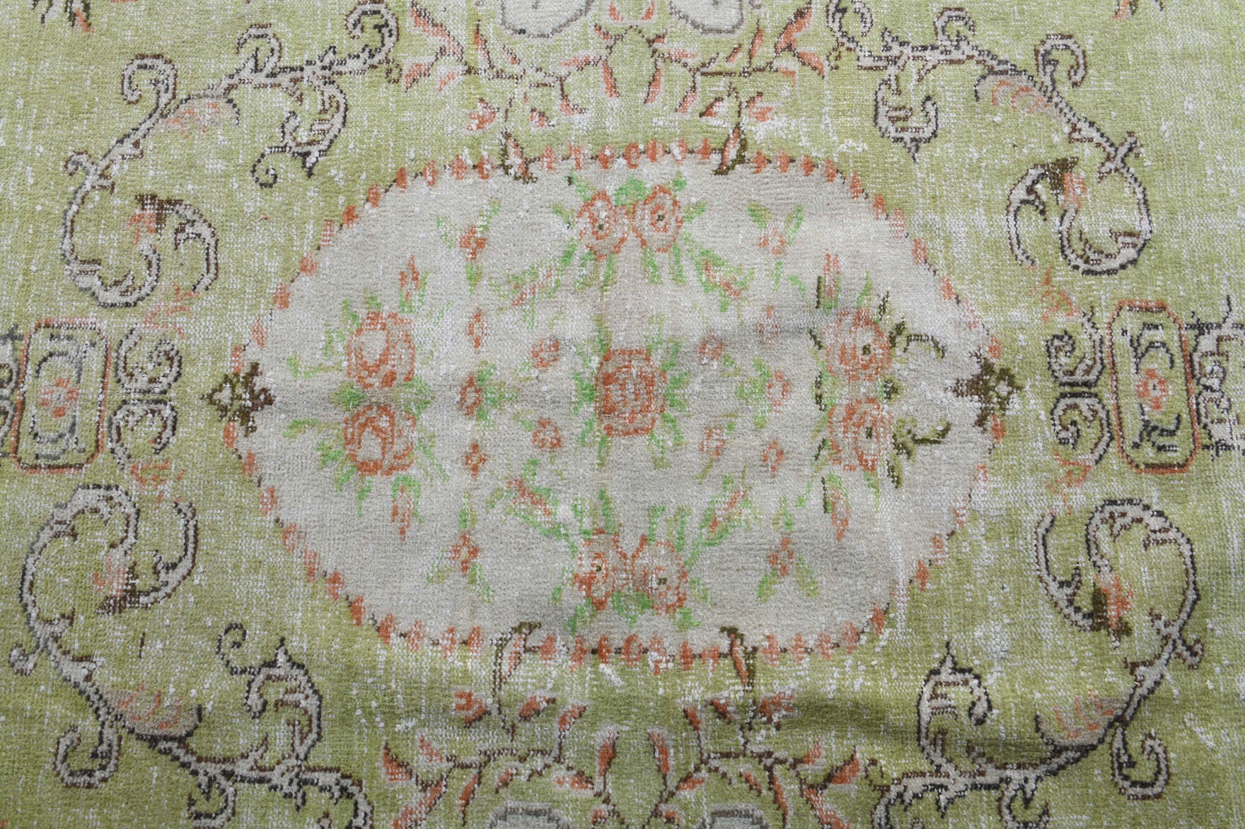 Handmade wool rug from Anatolia, Turkey – Vintage Anatolian Area Rug 6'3" x 9'10"
