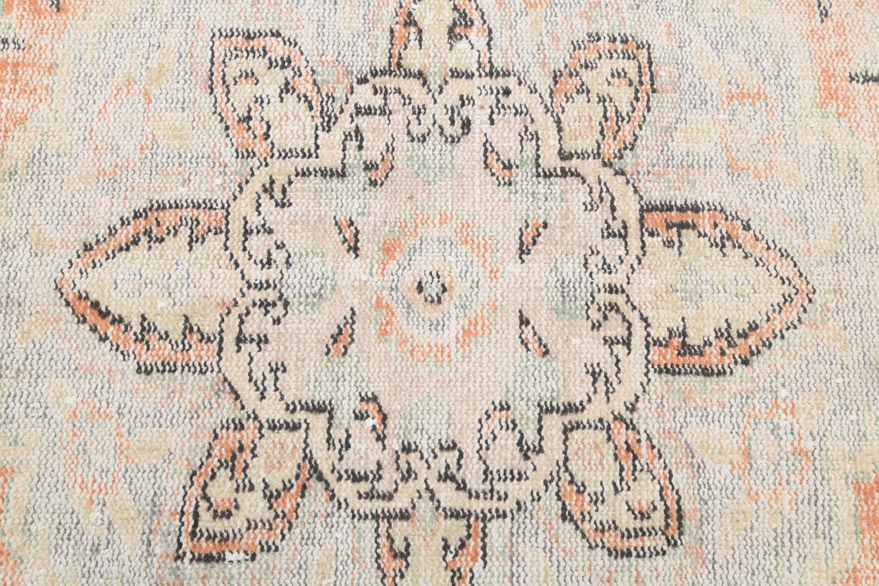 Ardicdil rug: 1970s handmade Anatolian rug with oriental motifs and cotton backing