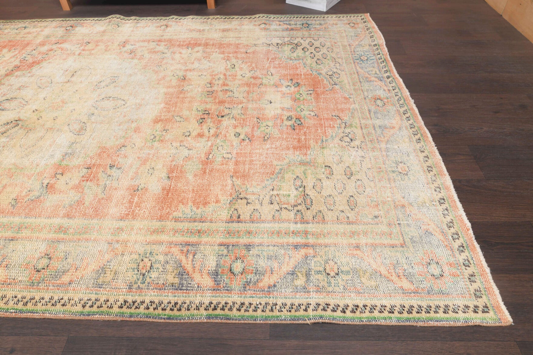 One-of-a-kind 1970s Anatolian vintage area rug in wool, 5'9" x 9'4"