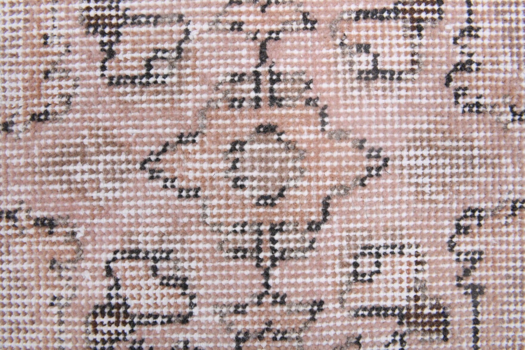One-of-a-kind 1970s Anatolian vintage area rug in wool, 5'10" x 9'5"