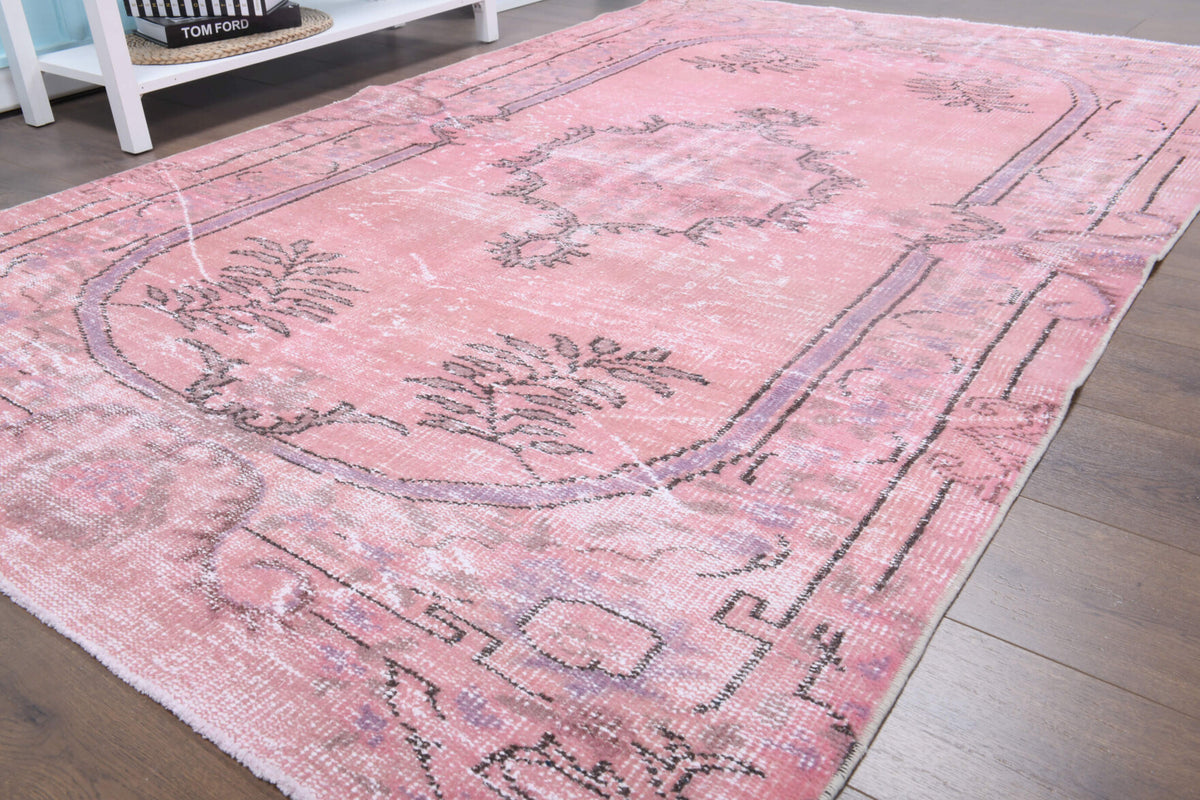 One-of-a-kind 1970s Anatolian vintage area rug in wool, 4'11" x 7'11"