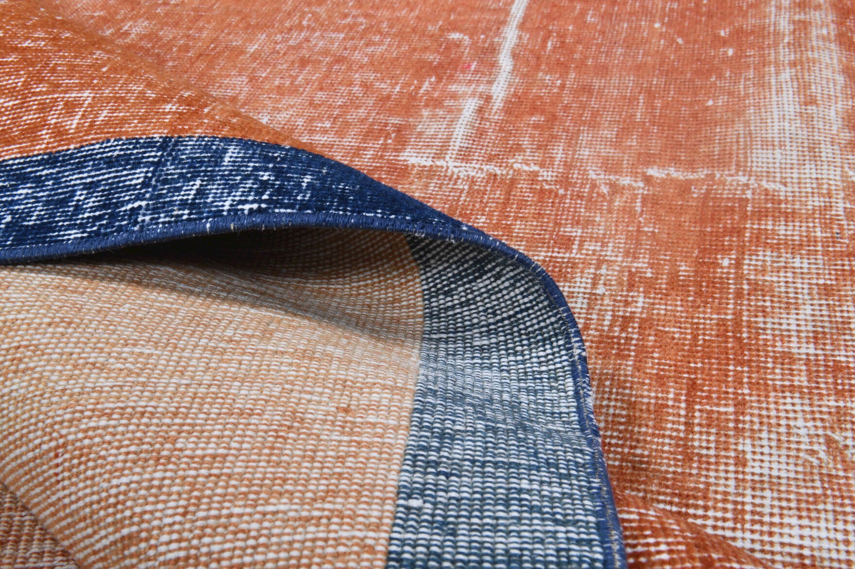 Authentic Anatolian vintage area rug (1970s) with solid design – one-of-a-kind at Fame Rugs