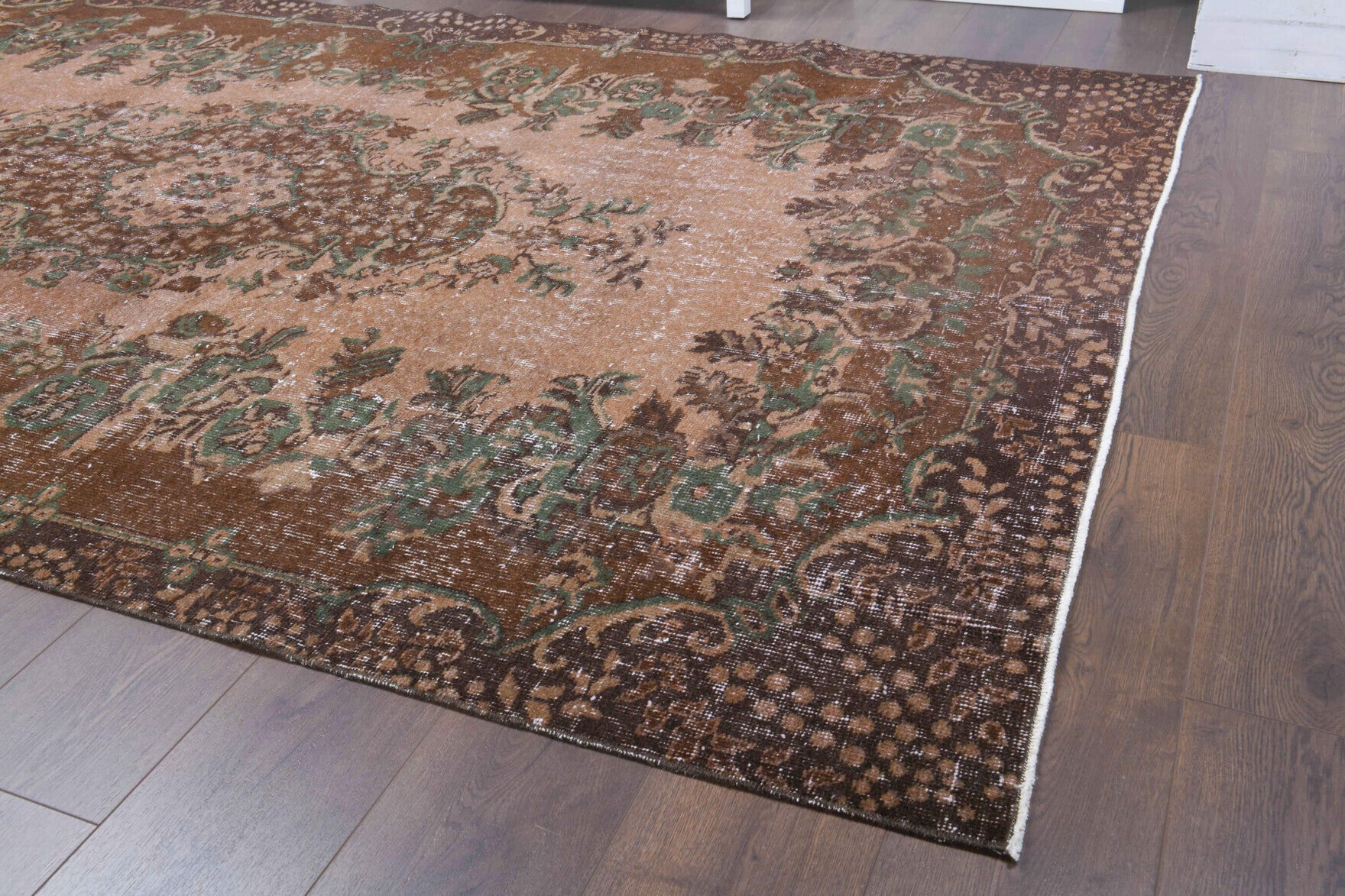 One-of-a-kind 1970s Anatolian vintage area rug in wool, 5'7" x 9'