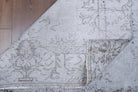 Semasad – vintage floral rug for living room or bedroom, 4'4" x 8'10" (132x270 cm)