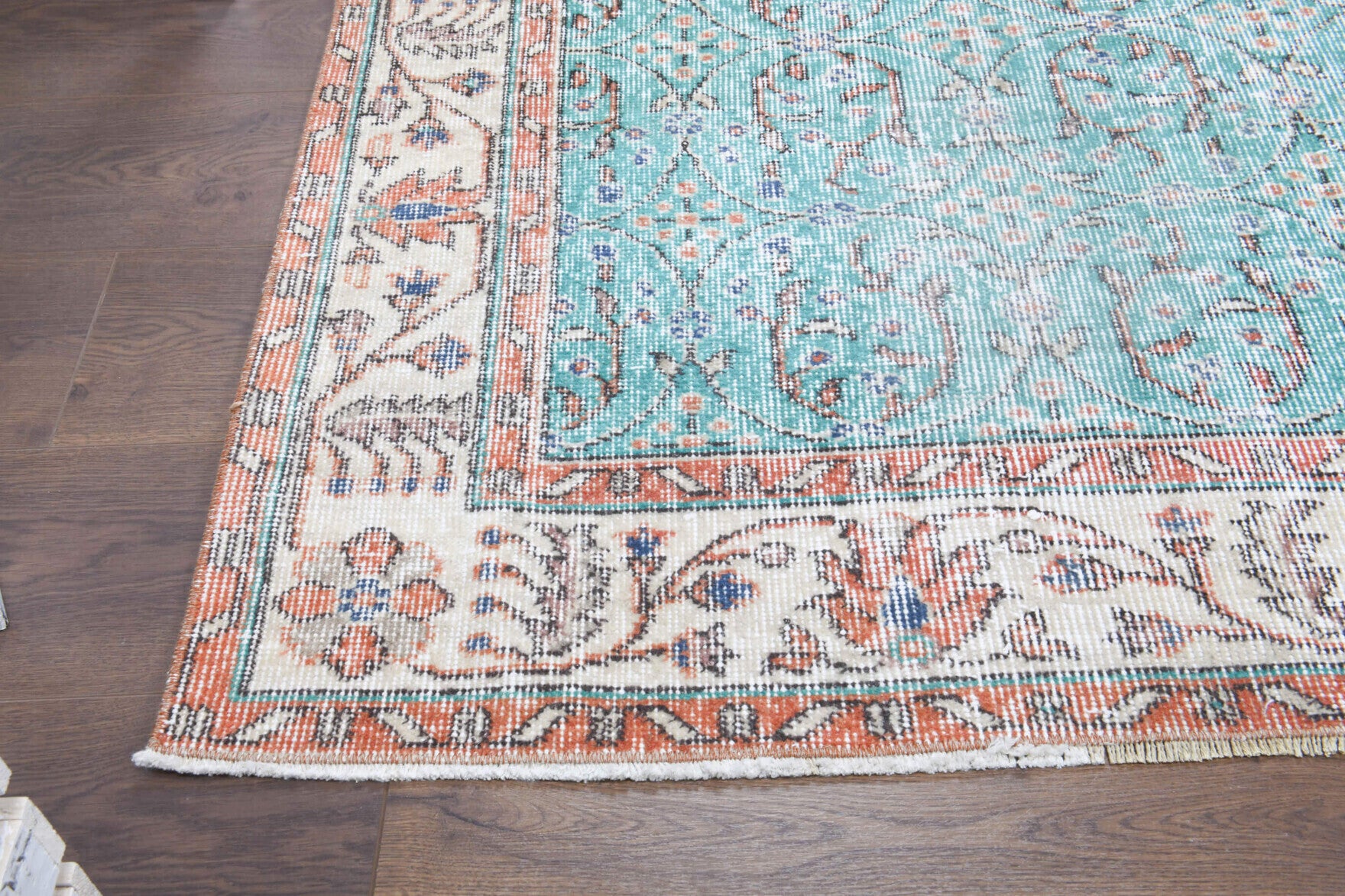 One-of-a-kind 1970s Anatolian vintage area rug in wool, 5'1" x 8'