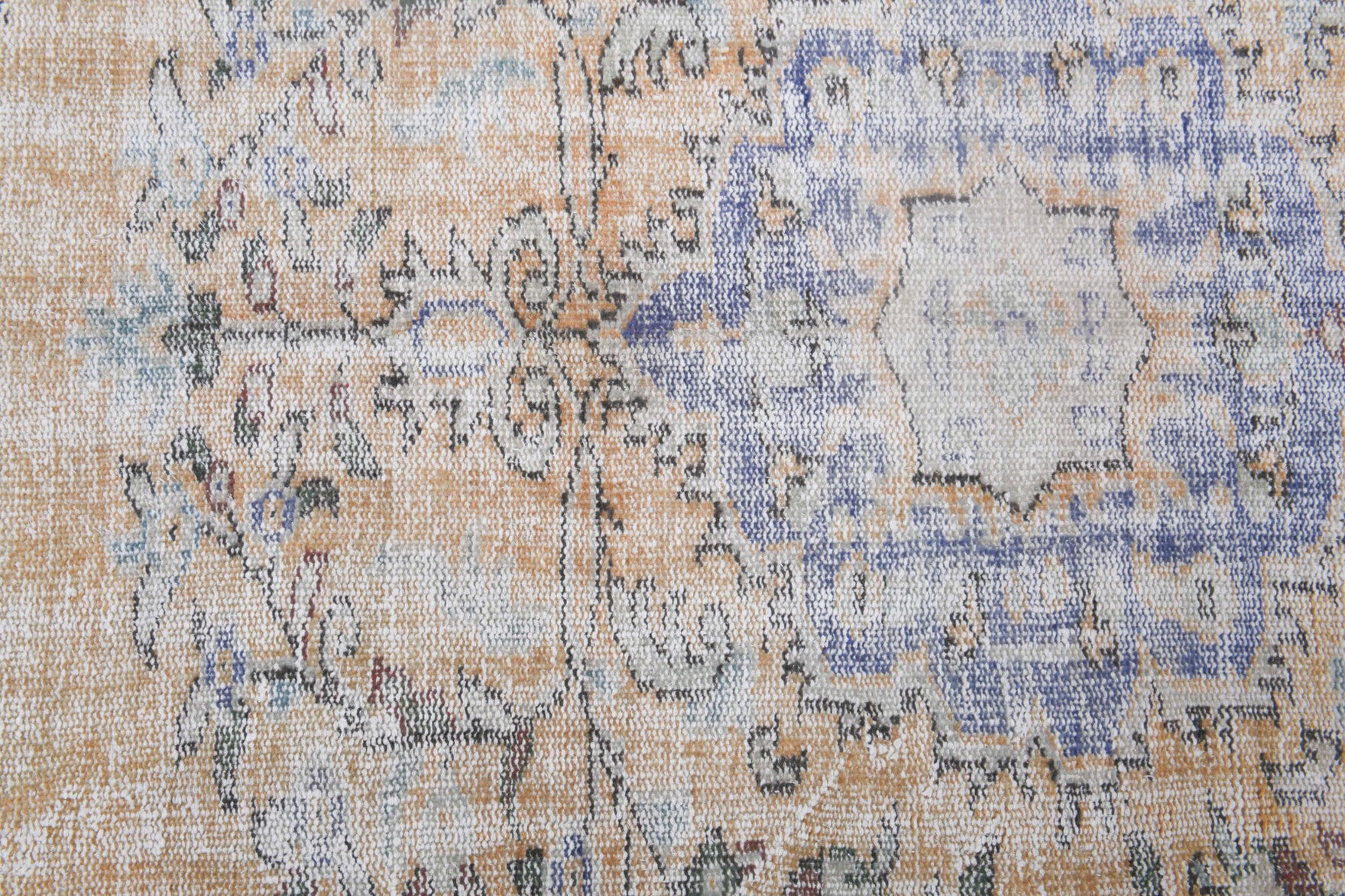 162x173 cm antique washed vintage Anatolian area rug – Selvidil, low pile, wool