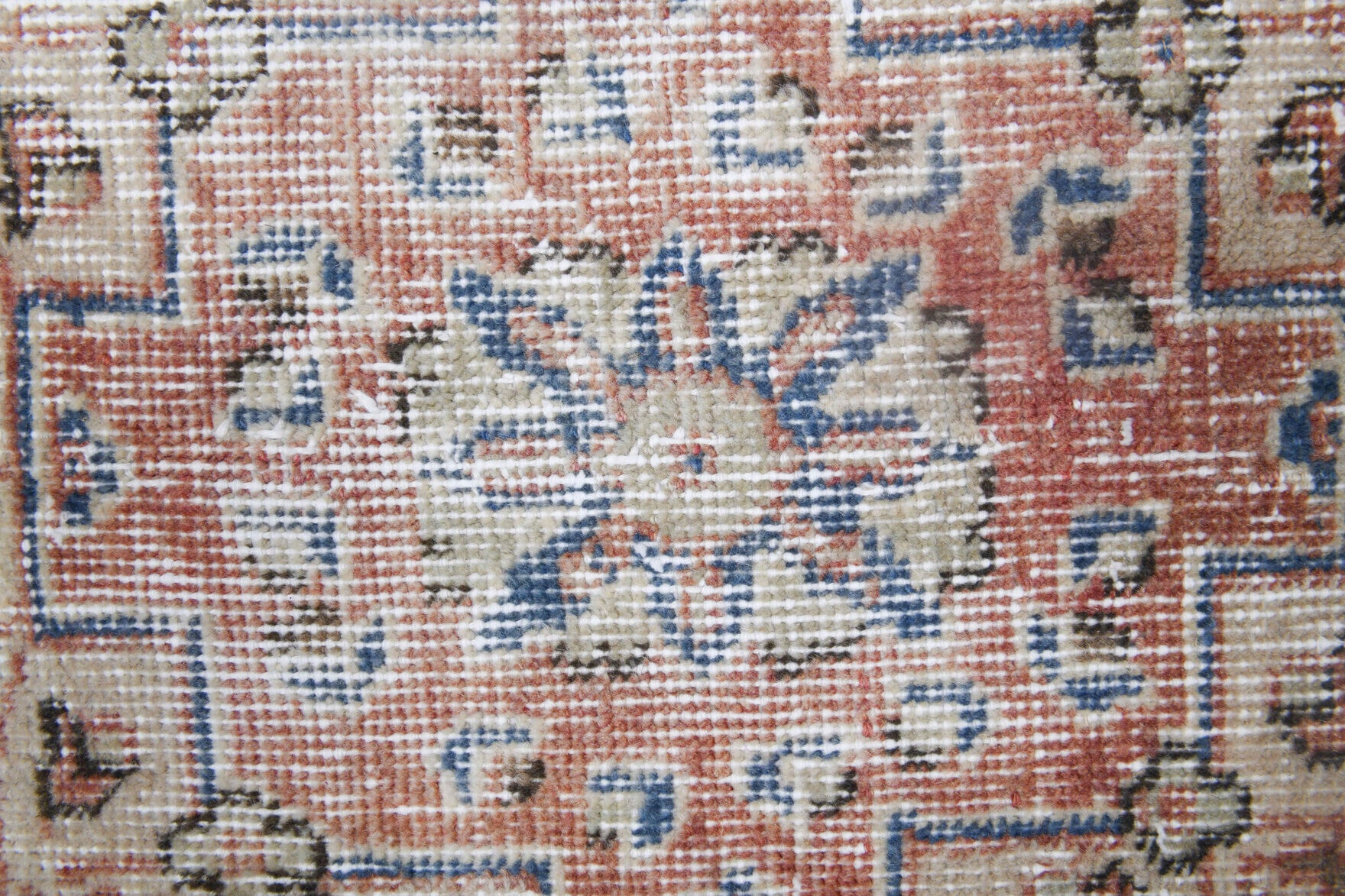 Handmade wool rug from Anatolia, Turkey – Vintage Custom Area Rug 4'8" x 7'10"