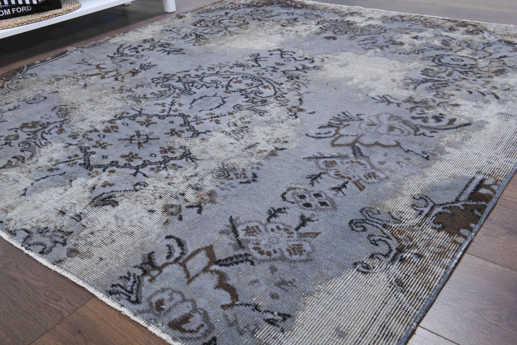 Seherbahce rug: 1950s handmade Anatolian rug with oriental motifs and cotton backing